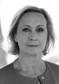 海伦·亚历山德里迪斯