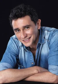 卡洛斯-曼努埃尔·贝斯加