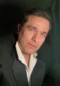 伊万·阿马罗·布隆