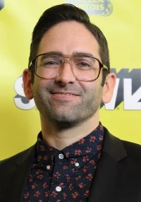 迈克尔·查维斯