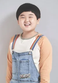 金俊