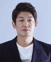 许成泰