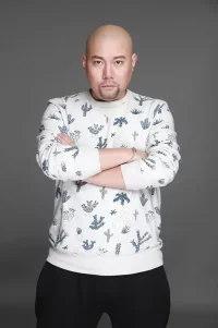 李南