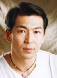 梁健平